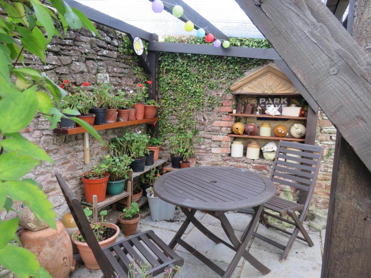 Little Orchard Apartment Pont Yates Esterno foto